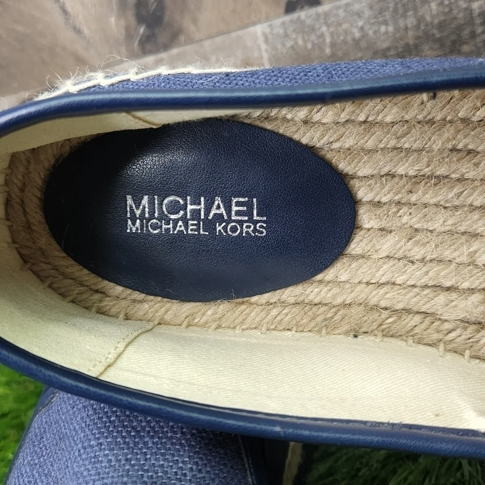 NEW MICHAEL KORS NAVY BOW TIE ESPADRILLES SZ 8